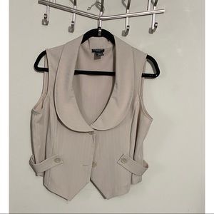 Women’s short vest